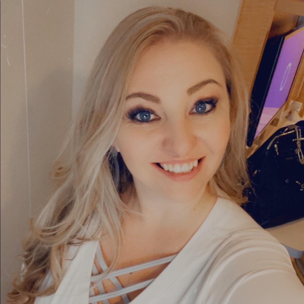 Meet your Posher, Tonya